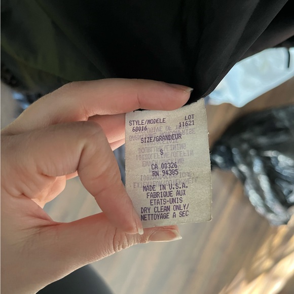 Fur coat - Picture 2 of 4